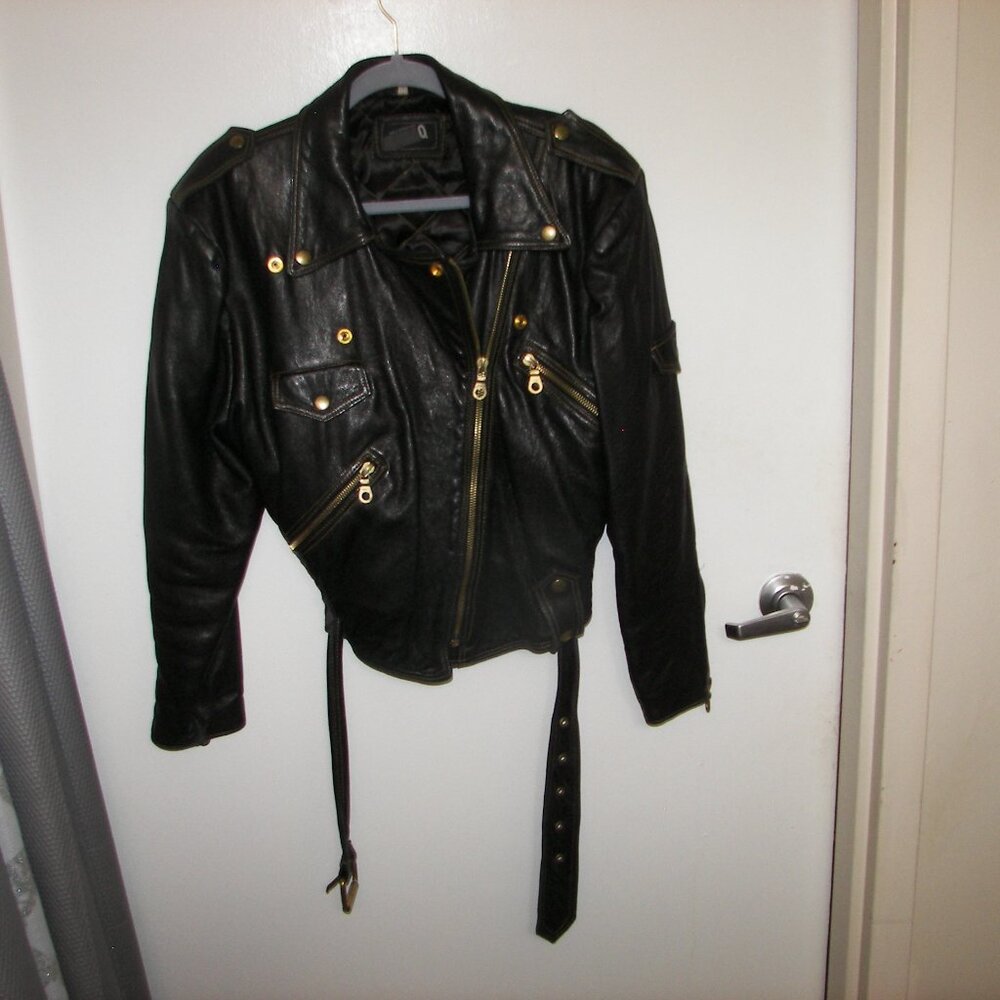 Q women's soft black leather motorcycle jacket HD zip hardware made in England